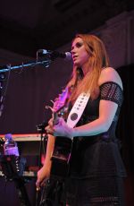 UNA HEALY Performs at a Concert in London 05/15/2017