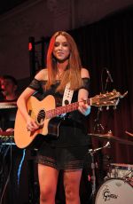 UNA HEALY Performs at a Concert in London 05/15/2017