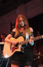UNA HEALY Performs at a Concert in London 05/15/2017