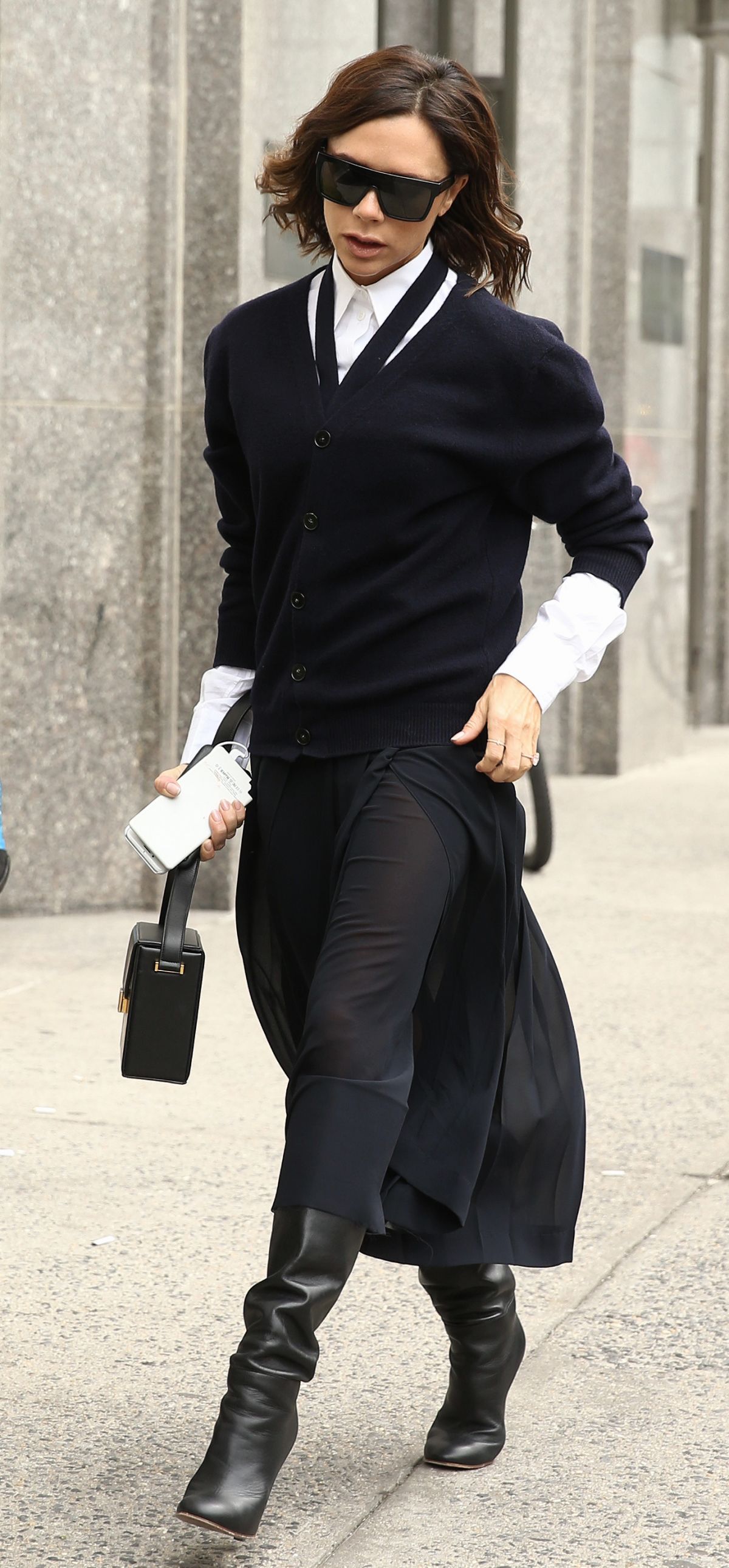 VICTORIA BECKHAM Leaves Her Hotel in New York 05/11/2017 – HawtCelebs