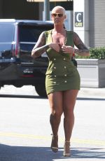 AMBER ROSE Arrives at 2017 Maxim Hot 100 Party in Los Angeles 06/24/2017