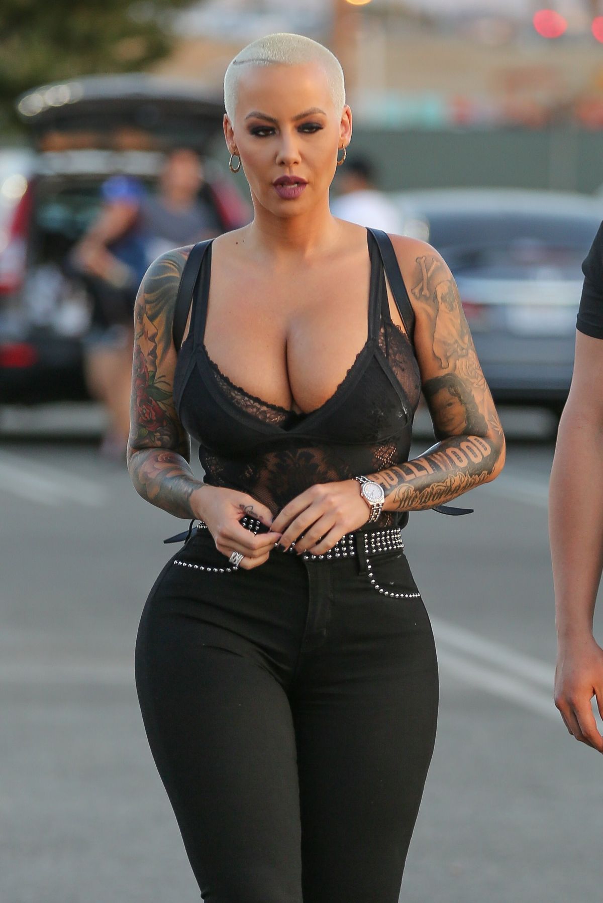 AMBER ROSE Out and About in Los Angeles 06/10/2017.