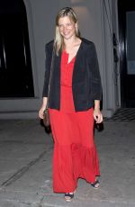 AMY SMART Leaves Craig