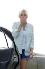 ANNA FARIS on the Set of Overboard in Vancouver 06/05/2017