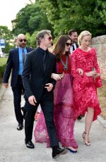 ANNE HATHAWAY and EMILY BLUNT at Jessica Chastain