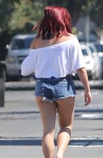 ARIEL WINTER in Cut Off Checking Out Available Properties in Beverly Hills 06/21/2017
