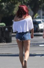 ARIEL WINTER in Cut Off Checking Out Available Properties in Beverly Hills 06/21/2017