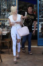 COURTNEY STODDEN Out for Lunch at Little Next Door in West Hollywood 06/21/2017