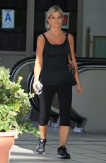 DONNA D
