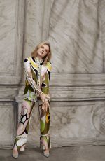 ELISABETH MOSS for Elle US Digital Story, 06/07/2017\