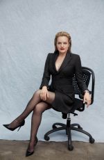 ELISABETH MOSS for Elle US Digital Story, 06/07/2017\