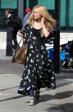 FEARNE COTTON Arrives at BBC Radio 2 Studios in London 06/01/2017