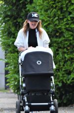 GERI HALLIWELL Out in London 06/01/2017