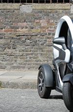 GERI HALLIWELL Taking Her Electric Car for a Spin in London 06/26/2017