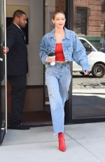 GIGI HADID All in Jeans Leaves Her Apartment in New York 06/29/2017 ...