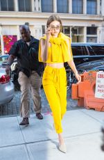 GIGI HADID Arrives at Her Home in New York 06/02/2017