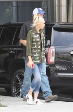 GWEN STEFANI Arrives at a Recording Studio in Hollywood 06/01/2017