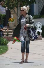 GWEN STEFANI Out and About in Los Angeles 06/11/2017