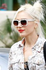 GWEN STEFANI Out and About in Silverlake 06/11/2017