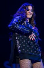 HAILEE STEINFELD Performs at B96 Summer Bash in Rosemont 06/24/2017