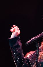 HAILEE STEINFELD Performs at B96 Summer Bash in Rosemont 06/24/2017