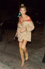 HAILEY BALDWIN Arrives at Craig