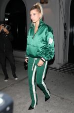 HAILEY BALDWIN Leaves Craig