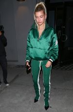 HAILEY BALDWIN Leaves Craig