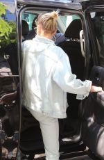 HAILEY BALDWIN Out for Lunch in New York 06/20/2017