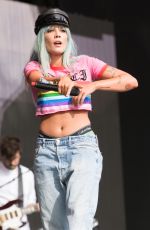 HALSEY Performs at Glastonbury Festival 2017 06/23/2017