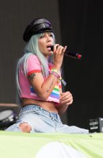 HALSEY Performs at Glastonbury Festival 2017 06/23/2017