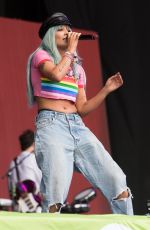 HALSEY Performs at Glastonbury Festival 2017 06/23/2017