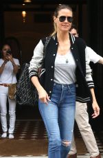 HEIDI KLUM Leaves Her Hotel in New York 06/19/2017