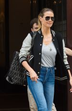 HEIDI KLUM Leaves Her Hotel in New York 06/19/2017
