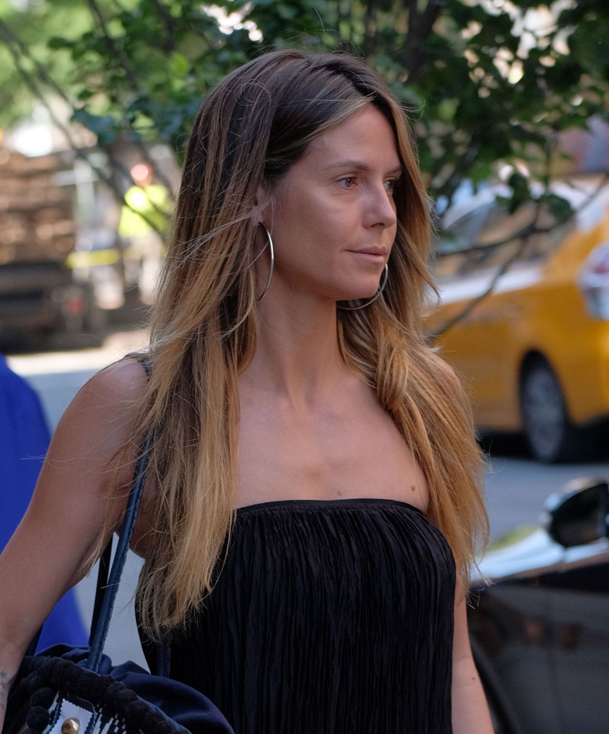 HEIDI KLUM Out Make-up Free in New York 06/13/2017 – HawtCelebs