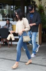 JENNA DEWAN Leaves Sweet Butter in Sherman Oaks 05/31/2017