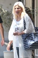 JENNIE GARTH and TORI SPELLING Out in Los Angeles 06/23/2017