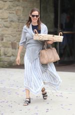 JENNIFER GARNER Leaves a Church in Pacific Palisades 06/04/2017