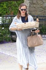 JENNIFER GARNER Leaves a Church in Pacific Palisades 06/04/2017