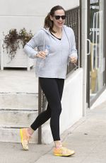 JENNIFER GARNER Leaves a Gym in Brentwood 05/31/2017
