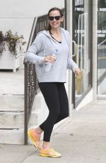 JENNIFER GARNER Leaves a Gym in Brentwood 05/31/2017