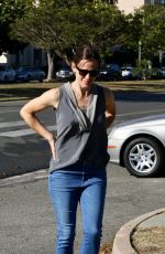 JENNIFER GARNER Out and About in Brentwood 06/09/2017