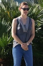 JENNIFER GARNER Out and About in Brentwood 06/09/2017