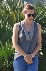 JENNIFER GARNER Out and About in Brentwood 06/09/2017