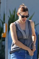 JENNIFER GARNER Out and About in Brentwood 06/09/2017