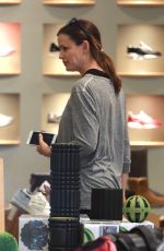 JENNIFER GARNER Out Shopping in Brentwood 06/10/2017