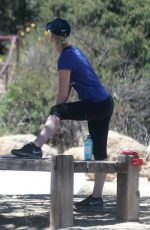 JENNIFER LAWRENCE Out Hiking in Hollywood Hills 06/27/2017