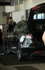 JENNIFER LAWRENCE Picking up a Friend at LAX Airport 06/26/2017