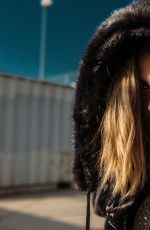 JESSICA LOWNDES - Hoodie Hype Photoshoot