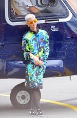 KATY PERRY Boarding a Helicopter in London 06/24/2017